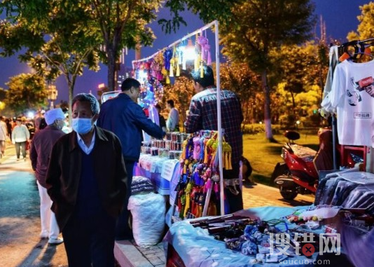 多地支持“擺攤” 夜市回來了 具體是什么情況?